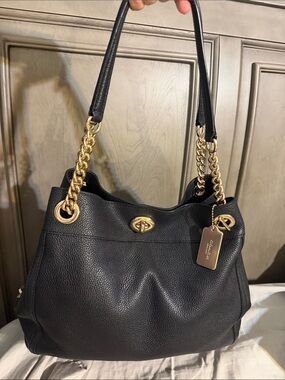 Black Coach Turnlock Edie Pebble Leather Bag